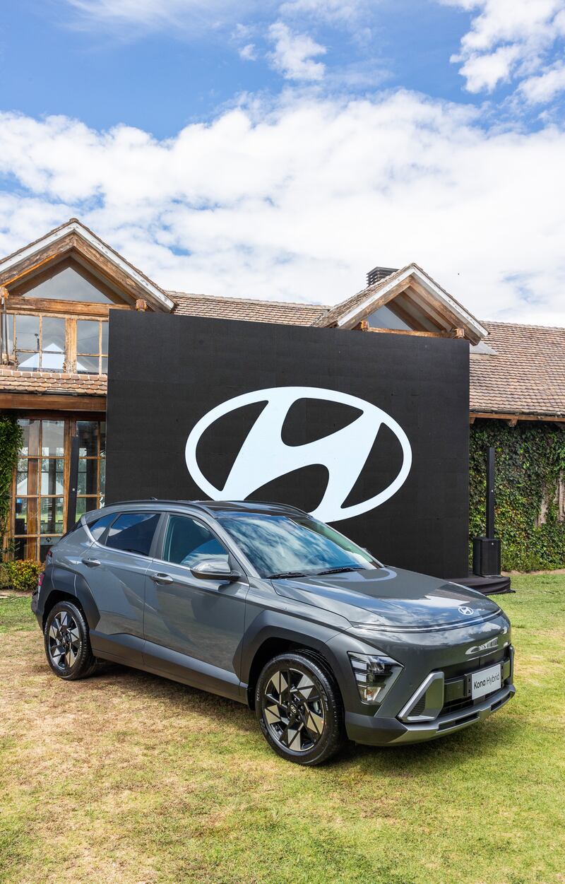 Nuevo Kona Híbrido 2025