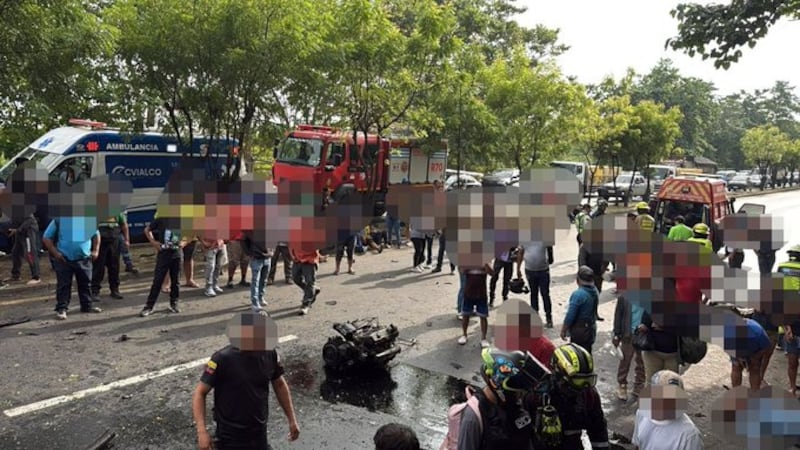 Accidente en el kilómetro 44 de la vía a la Costa, en el sector El Cristal, en Guayaquil.