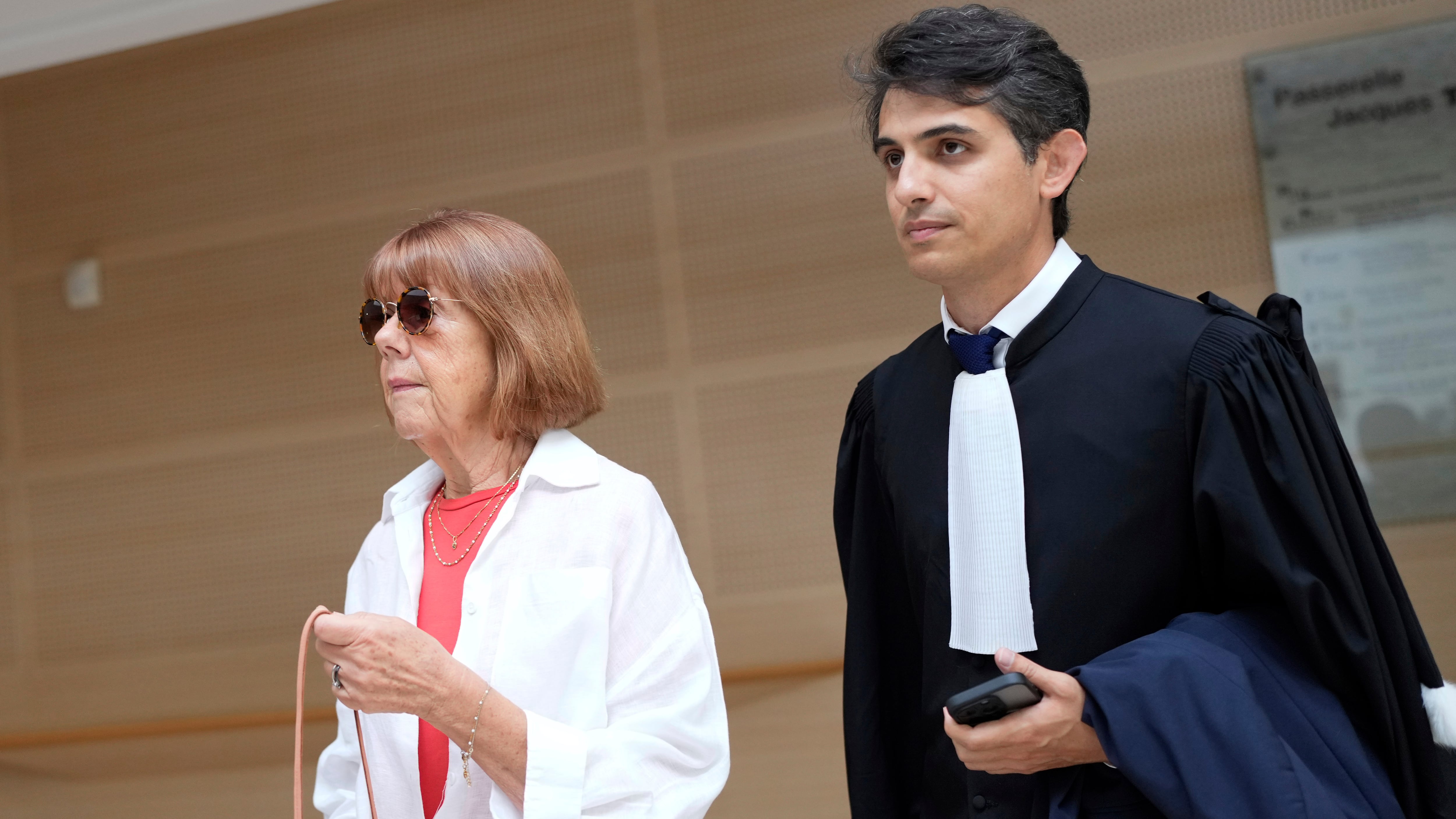 Por años drogó a su esposa para que abusaran de ella y lo grababa