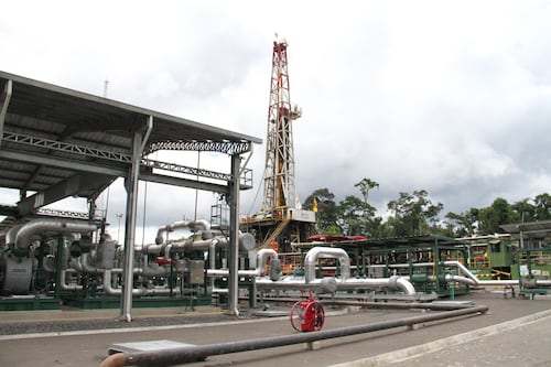 Ecuador proyecta mayores ingresos petroleros por el alza del crudo tras el conflicto entre Estados Unidos, Israel e Irán