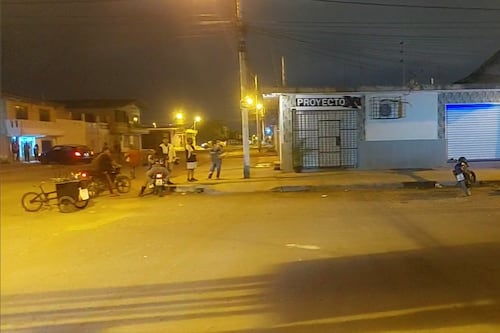 Mesera que trabajaba en una discoteca fue asesinada a tiros en Santa Elena