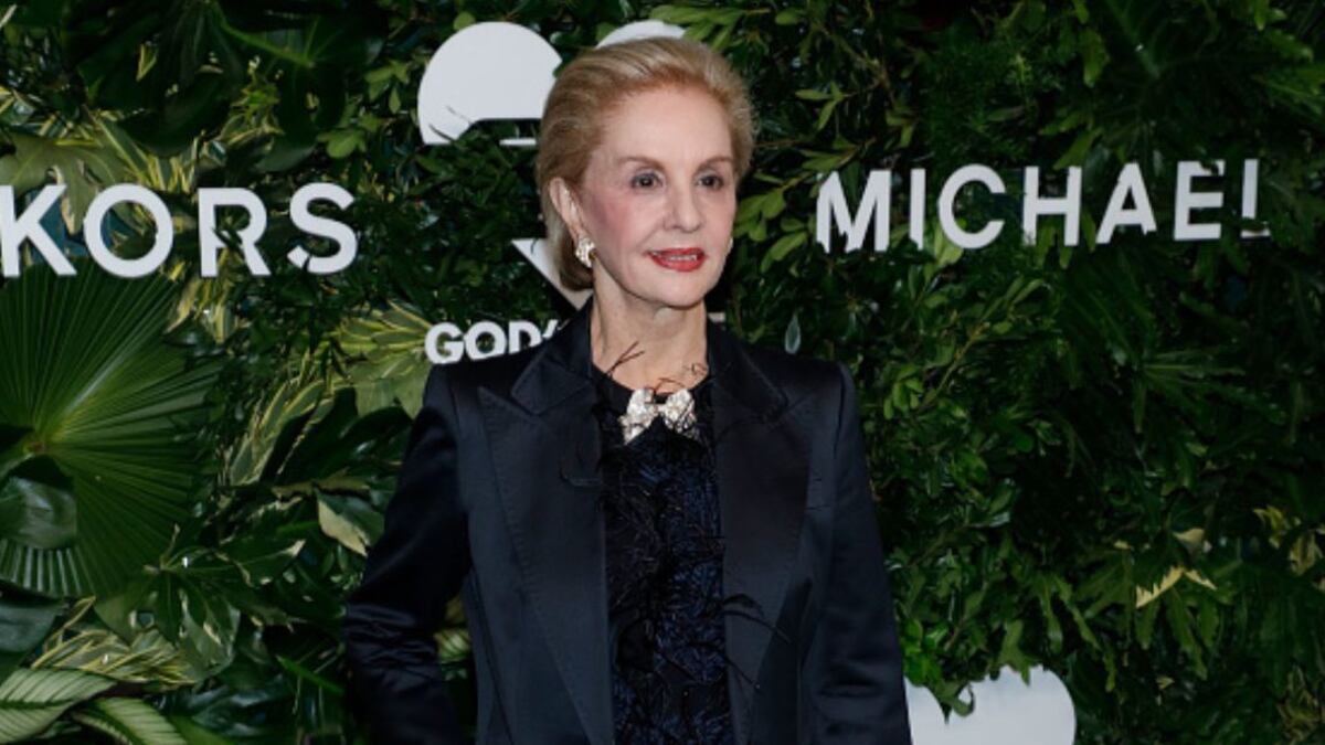 "Tengo derecho a usar mi nombre": mujer gana batalla legal contra Carolina Herrera por el uso de su apellido