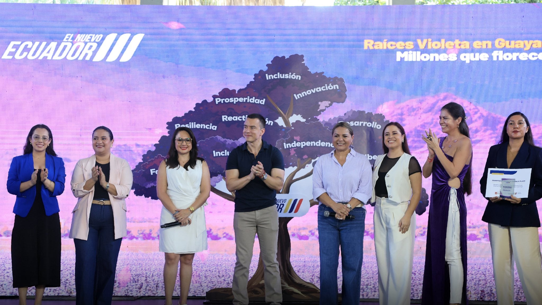 Créditos Violeta: Gobierno amplía financiamiento para mujeres emprendedoras en Ecuador