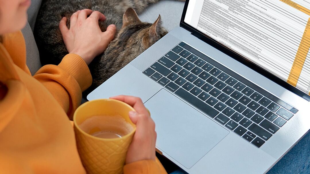 Desde este martes, todos los ciudadanos que tengan relación comercial deberán implementar el sistema de facturación electrónica.