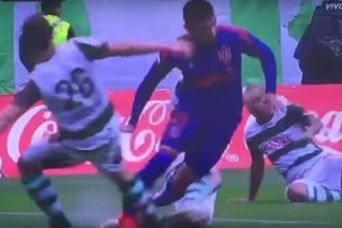 Así fue la escalofriante fractura de tibia y peroné que sufrió futbolista en la Liga Chilena