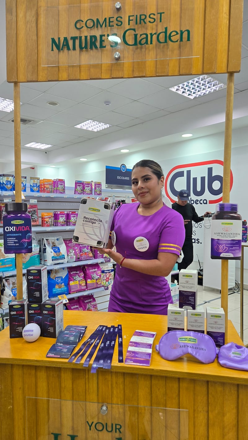 Stand con productos Nature´s Garden