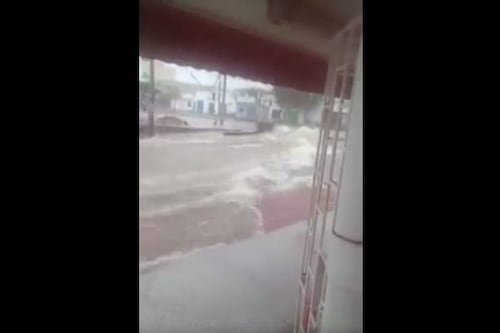 Video de un fantasma de un niño cruzando un arroyo sorprende a los barranquilleros