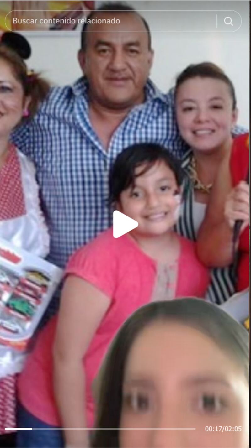 Débora Delgado cuando era niña