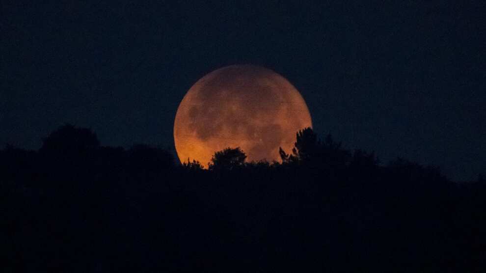 Superluna de Esturión 2022
