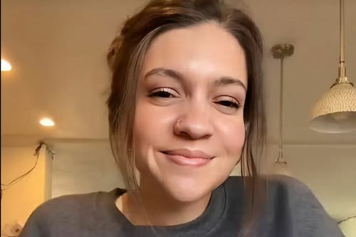 Se estiró el cuello para aliviar el estrés y le dio un derrame cerebral