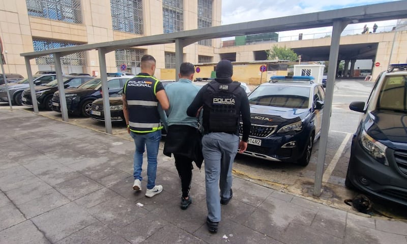 Ministro del Interior detalla el historial criminal de alias “Pipo” tras su captura en España