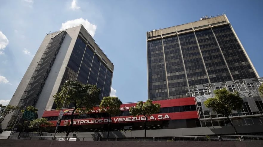 Fotografía de la sede principal del Ministerio de Energía y Petróleo y de Petróleos de Venezuela (PDVSA) en Caracas (Venezuela), en una imagen de archivo.