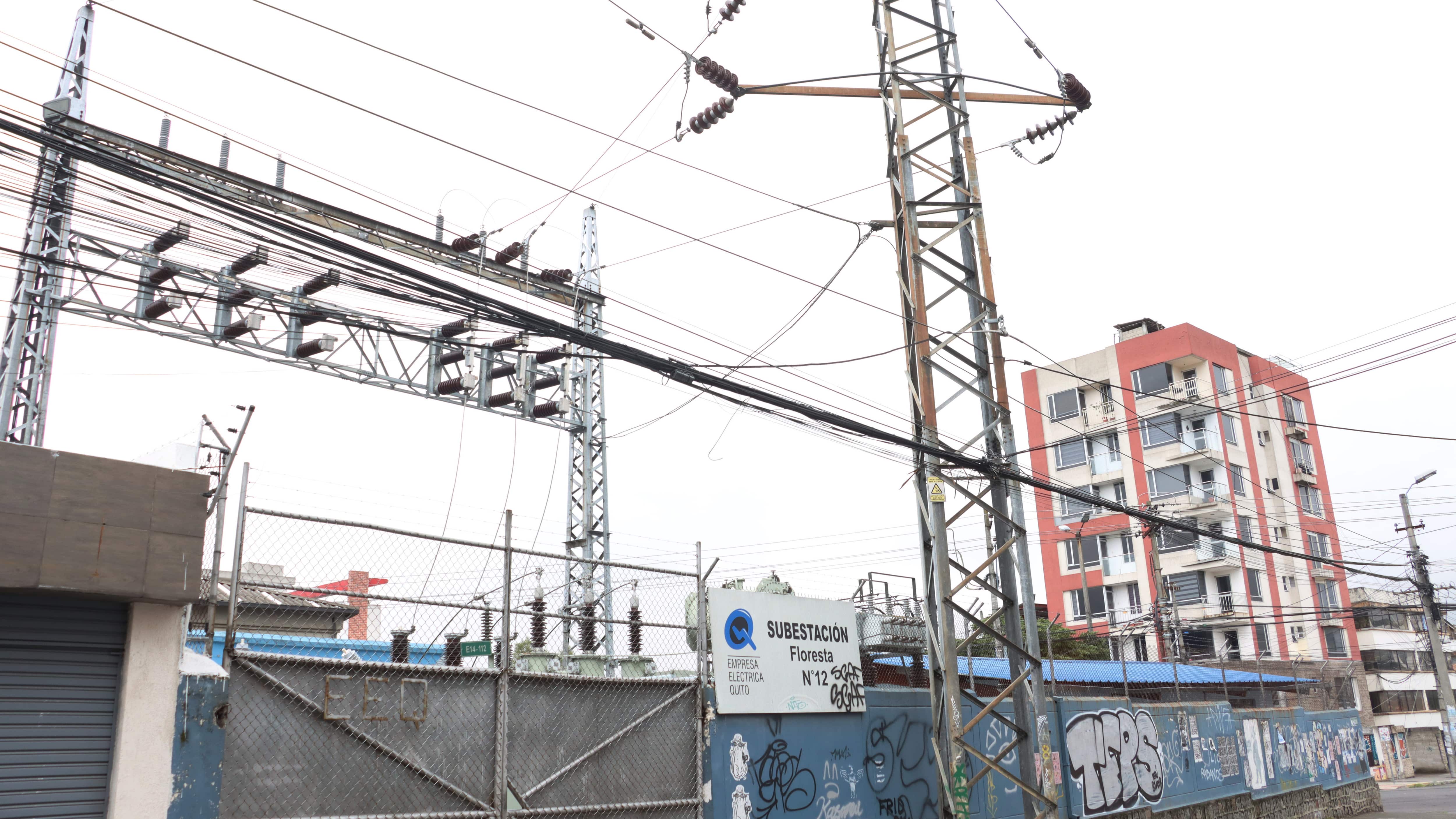 Apagones y racionamiento de energía eléctrica en distintos sectores del país.