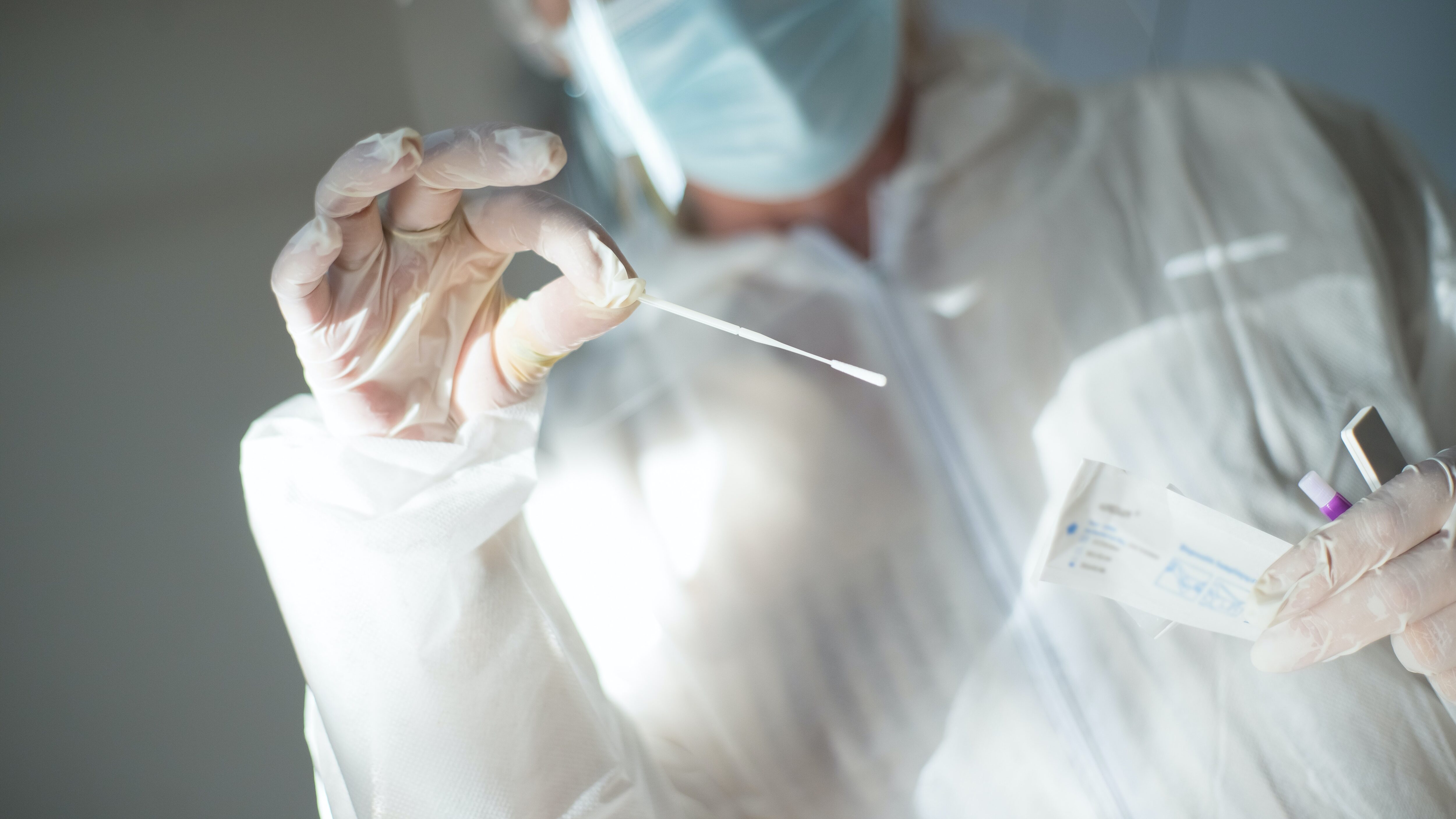 El Ministerio de Salud y ARCSA plantean aplicativo para autoreporte de resultados COVID-19