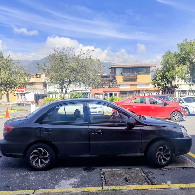 Así capturaron a sospechosos de violento asalto a ocupantes de un vehículo en Quito. Foto: Policía Nacional
