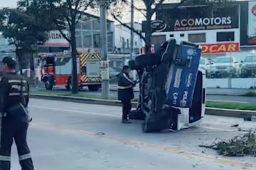 Sanción por pasarse un semáforo rojo: así fue el accidente donde un patrullero habría cometido infracción de tránsito