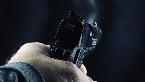 Asesinaron a bala a ciudadano por resistirse al robo de su vehículo en el norte de Quito.