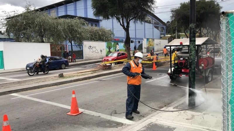 Limpieza en Quito por colocar propaganda electoral en sitios no permitidos