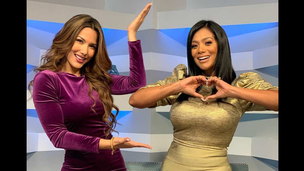 Dora West y Alejandra