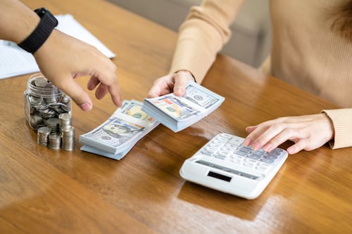 Utilidades 2026: ¿Cómo se calcula el pago por cargas familiares en Ecuador?