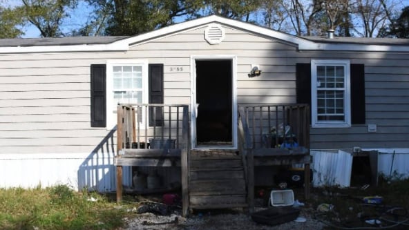 Madre abandonó a su hija discapacitada por más de un año - Fuente: Foto de X