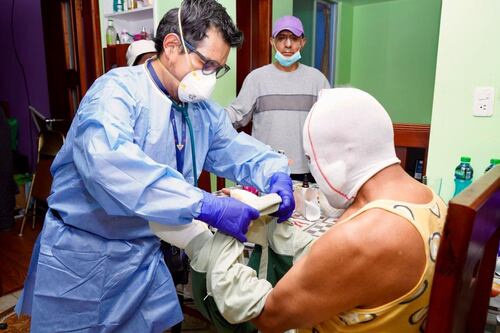 ¿Cuántos pacientes fueron atendidos en hospitales tras incendios en Quito?