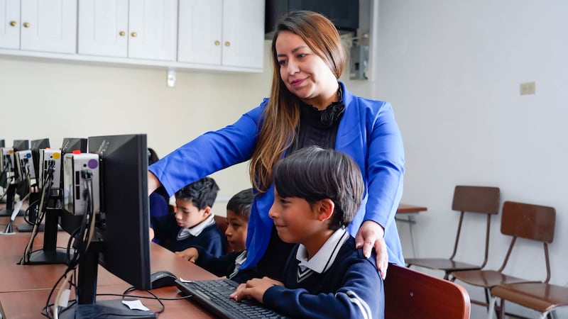 Incorporación de docentes al sistema educativo