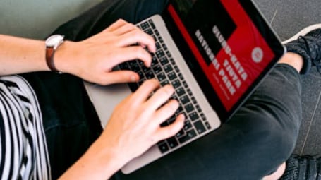 El periodista ecuatoriano Sergio Basantes, de Radio Redonda, denunció en redes sociales que fue víctima de la delincuencia