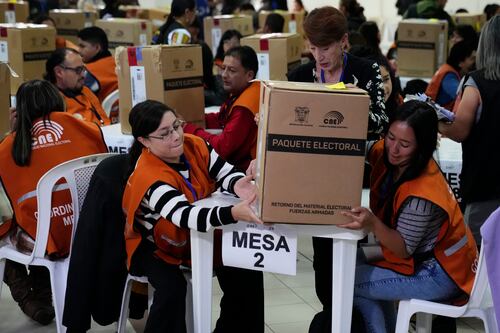 Si fuera un candidato, el voto nulo sería el tercero con más respaldo en Ecuador: “No les creo nada”