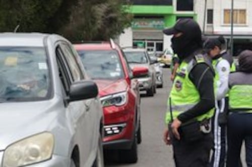 Buses de Cuenca cambiarán recorridos por comparsas 2026