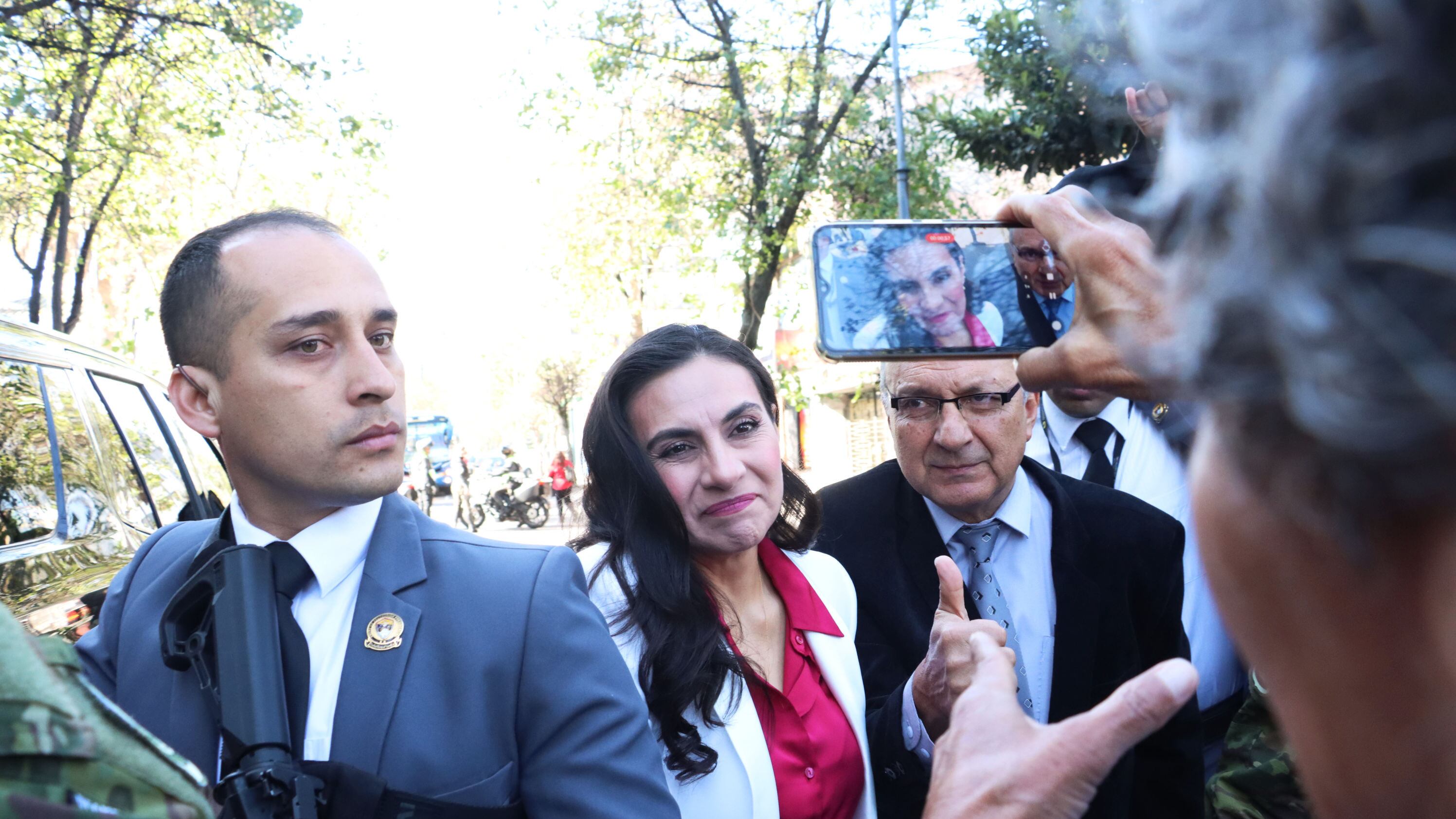 Audiencia de Verónica Abad se difiere de nuevo