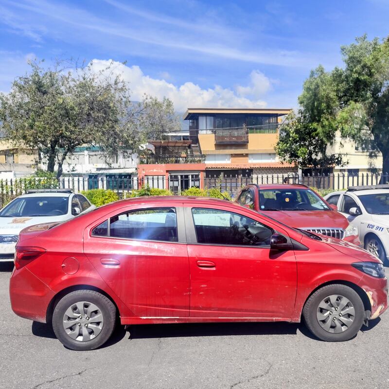 Así capturaron a sospechosos de violento asalto a ocupantes de un vehículo en Quito. Foto: Policía Nacional