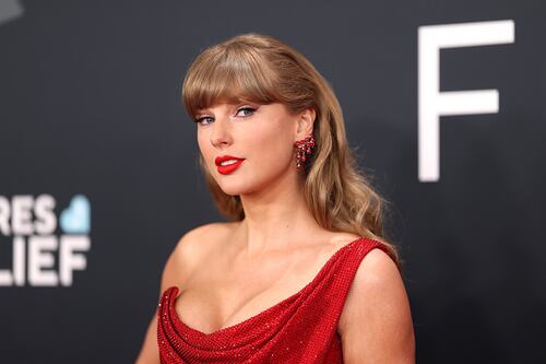 Taylor Swift obtiene orden de alejamiento contra un acosador: él asegura que ella es la madre de su hijo