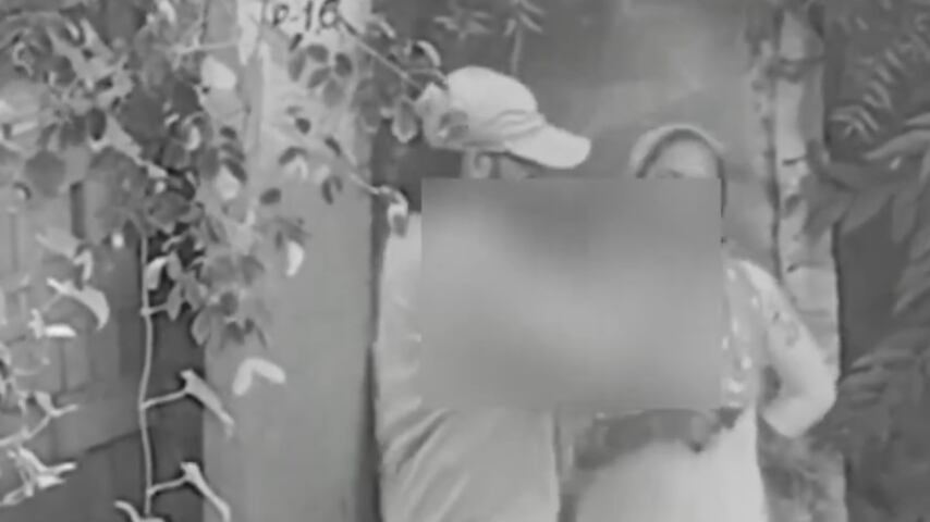 Hombre fingió reconciliación con su exesposa para atacarla brutalmente en público - Video de X