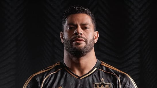 La actitud de Hulk con los hinchas de Independiente del Valle.