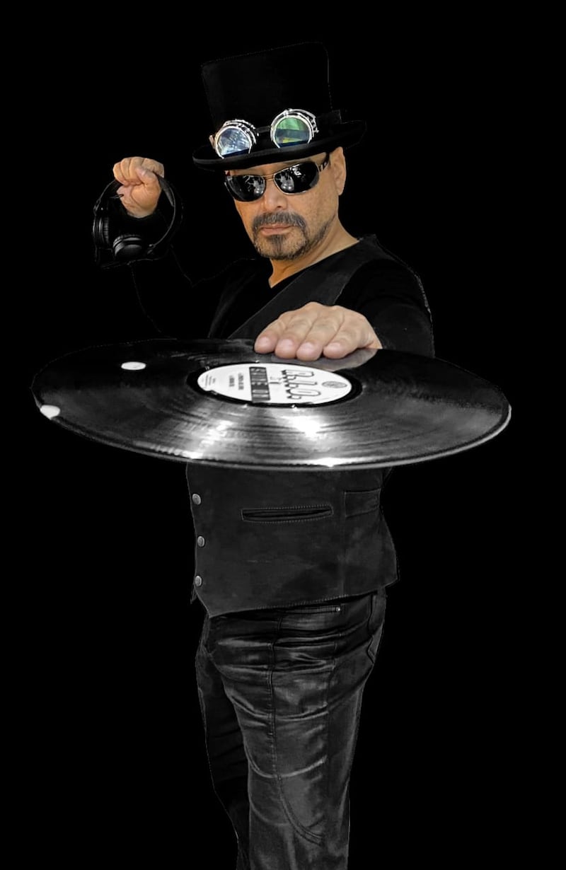 Pedro Romo - Romo DJ Academy