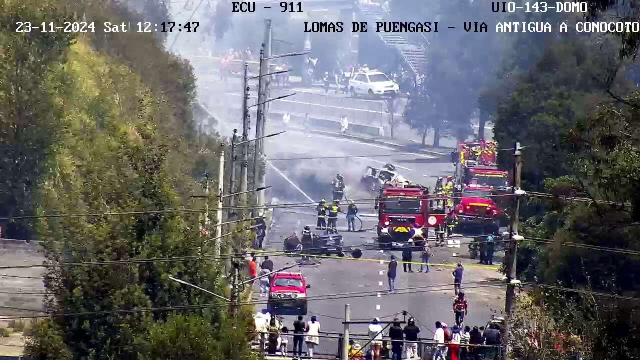 Quito: Cierre total de la Simón Bolívar sentido Norte – Sur por incendio de tanquero