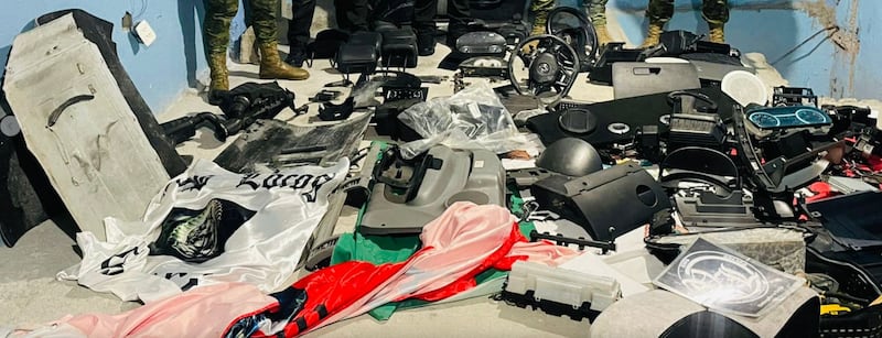 Hallan autopartes robadas de varios vehículos en una casa del sur de Quito