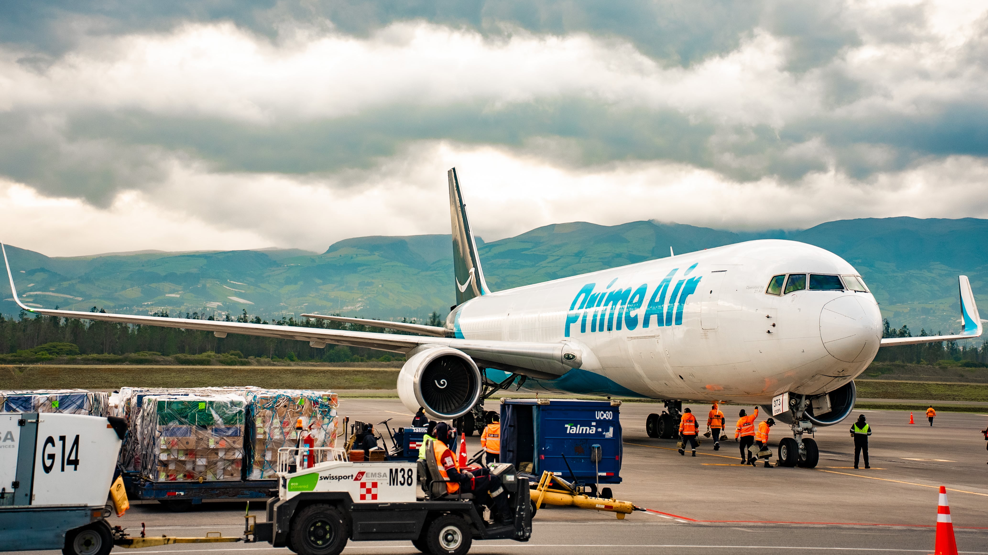 Alianza entre Avianca Cargo y Amazon Air