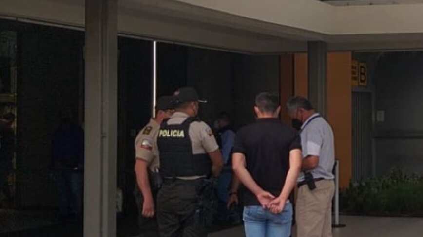 Robo en centro comercial de Guayaquil