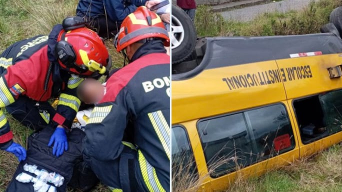 Furgoneta escolar se volcó en el sur de Quito: cinco personas resultaron afectadas