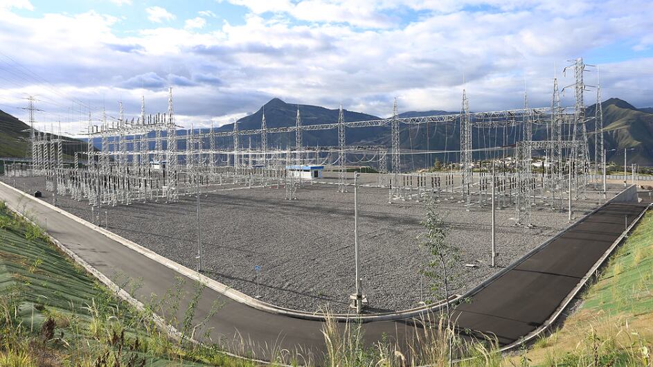 ¿Cuáles son los cuatro contratos que firmó el Gobierno para incorporar más de 600 MW?