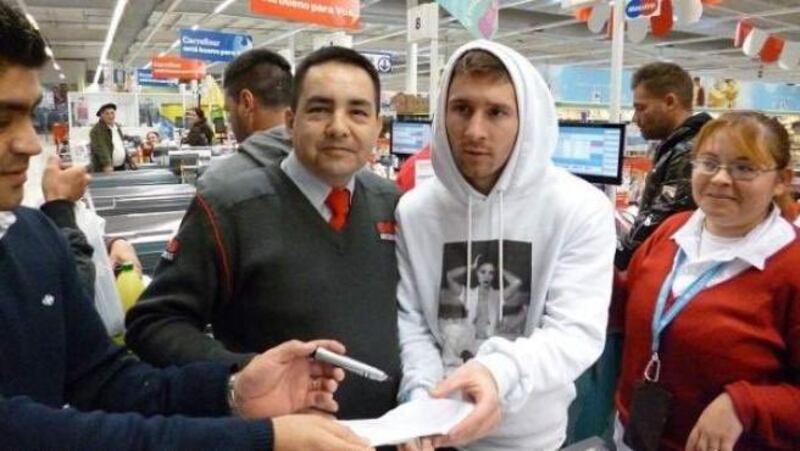 Compras de Lionel Messi 10 años atrás
