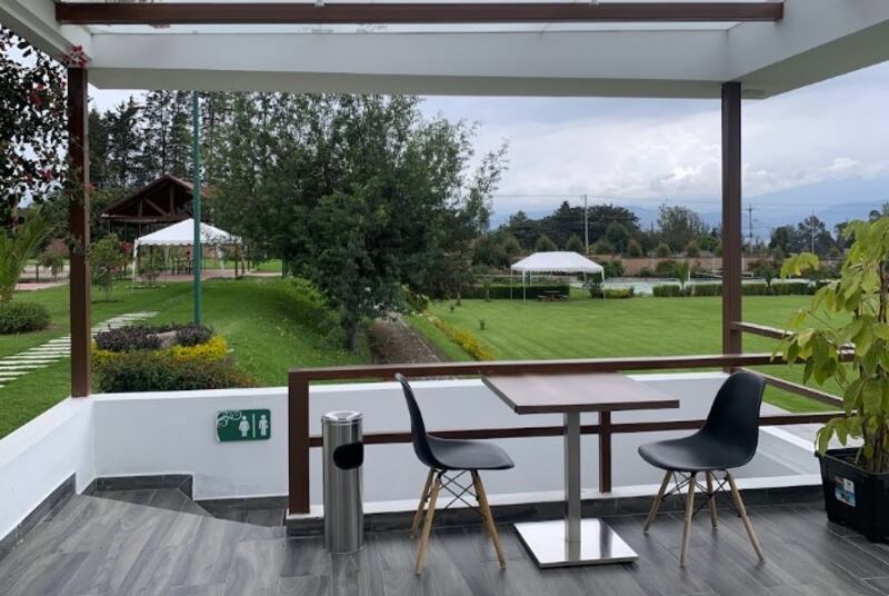 Cafetería del Complejo Deportivo de Aucas