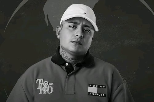 New Jerson, el joven que empezó cantando trap en los buses de Ecuador es fichado por Universal Music