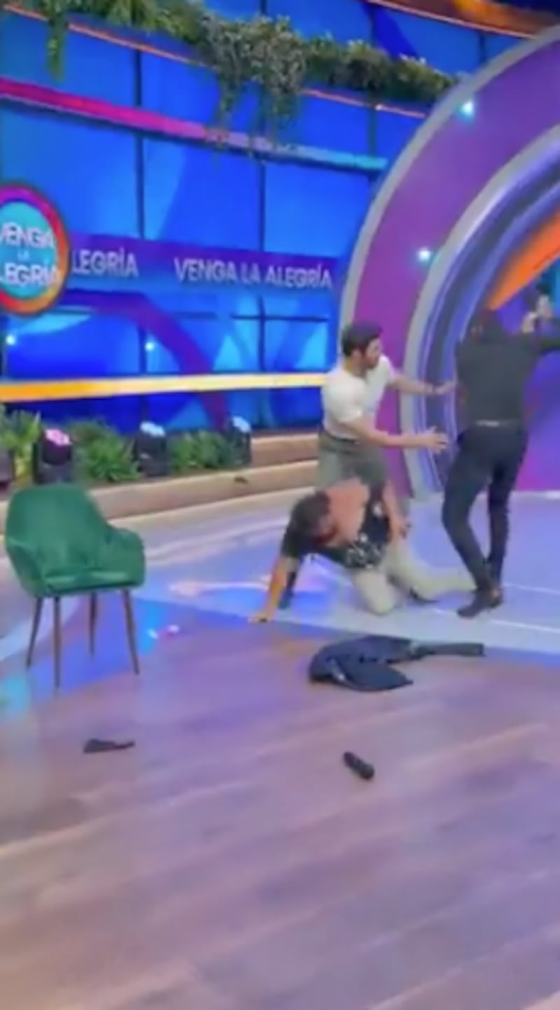 Alberto del Río protagonizó un evento inusual en TV en vivo.
