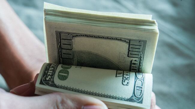 Se hizo pasar por Policía para quitarle el vehículo a su víctima y luego exigirle dinero.