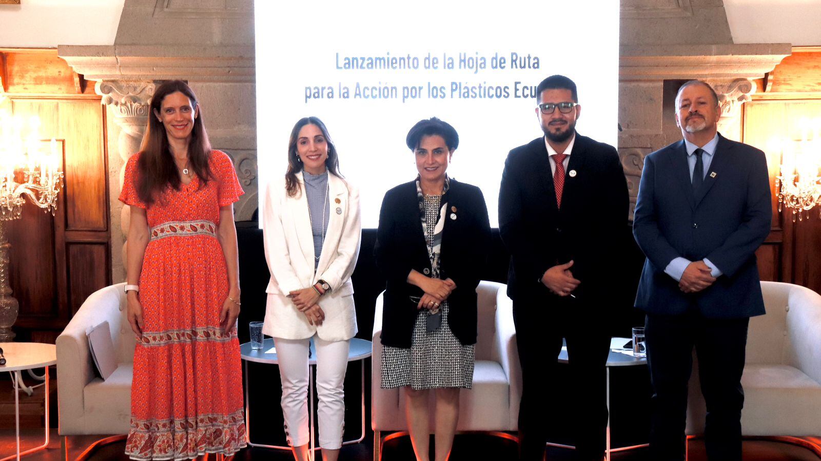 La hoja de ruta para reducir la contaminación por plásticos en Ecuador