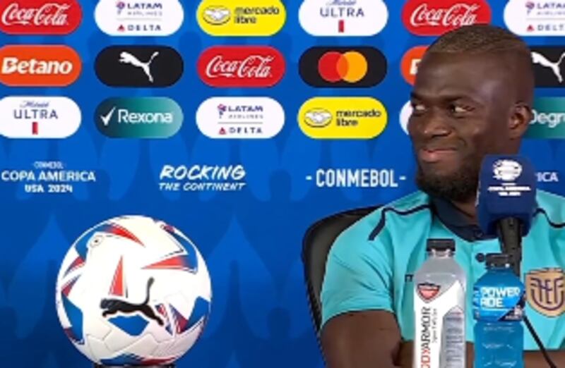 Rueda de prensa de Félix Sánchez