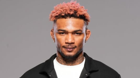 Tatuaje de Michael Morales en conmemoración a Demon Slayer.